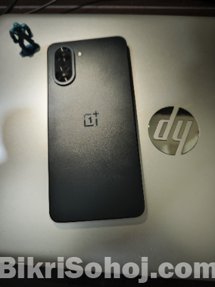 OnePlus ACE 5 (racing edition)